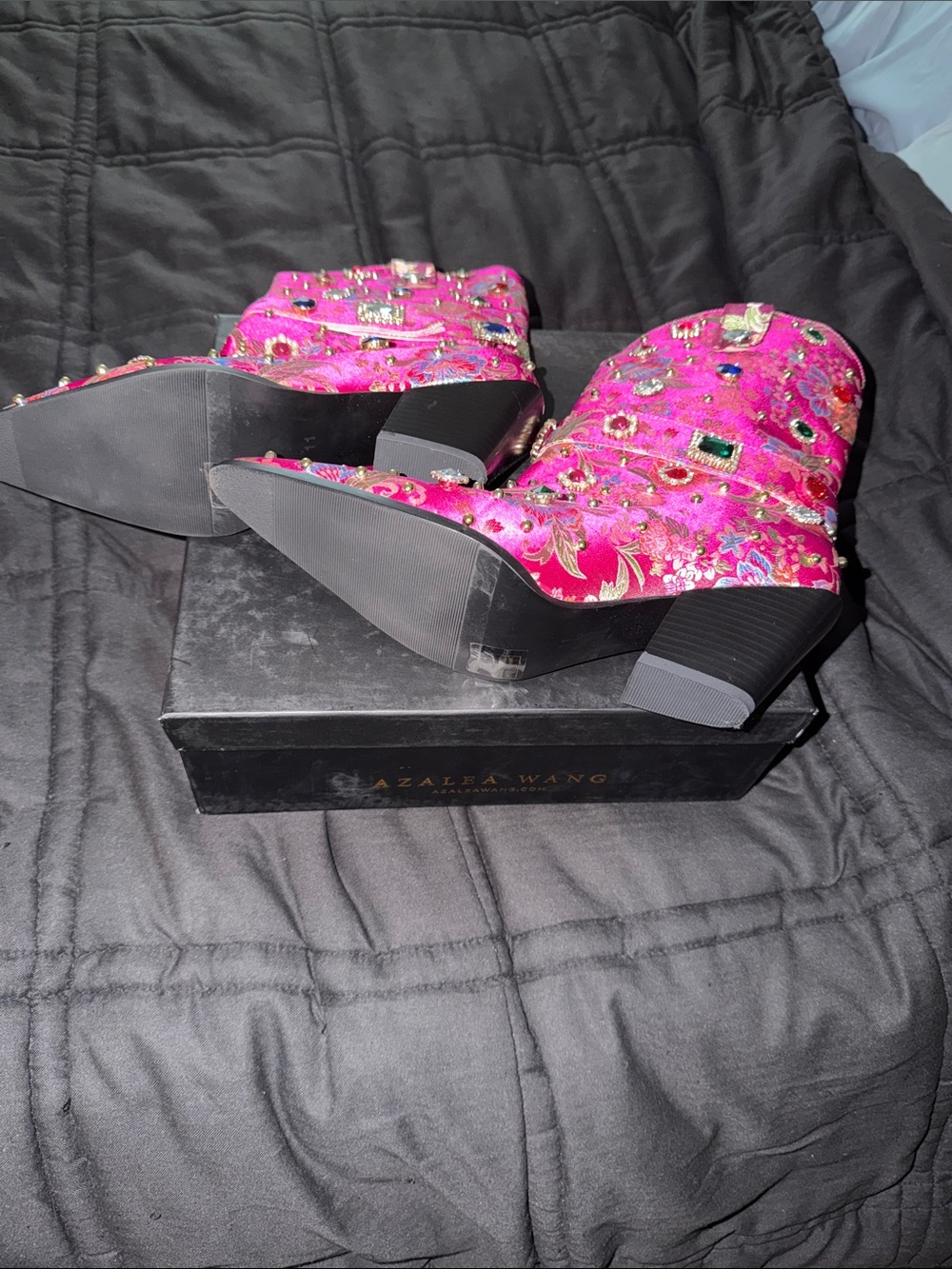 Embroidered Hot Pink Jeweled Pointed Heeled Boots - Picture 3 of 3